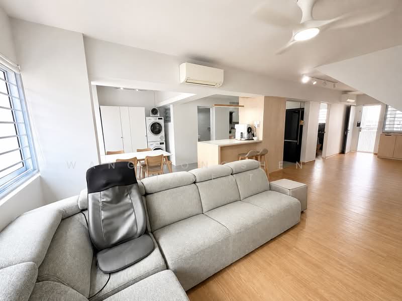941 Tampines Avenue 5, 941 Tampines Avenue 5, 4 Bedrooms, 1,568 sqft, HDB Flat For Sale, by Wang YongSheng Clement, 500203934 - Living Room - PropertyGuru.com.sg
