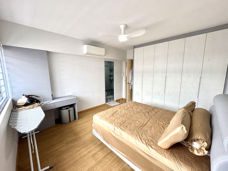 941 Tampines Avenue 5, 941 Tampines Avenue 5, 4 Bedrooms, 1,568 sqft, HDB Flat For Sale, by Wang YongSheng Clement, 500203934 - Bedroom - PropertyGuru.com.sg