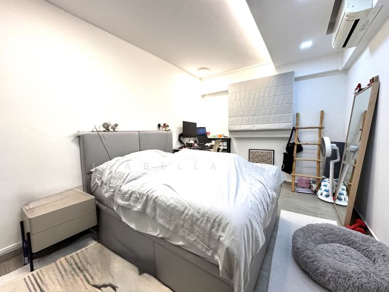 121 Paya Lebar Way, 121 Paya Lebar Way, 2 Bedrooms, 732 sqft, HDB Flat For Sale, by Isabella Teo, 500203946 - Bedroom - PropertyGuru.com.sg