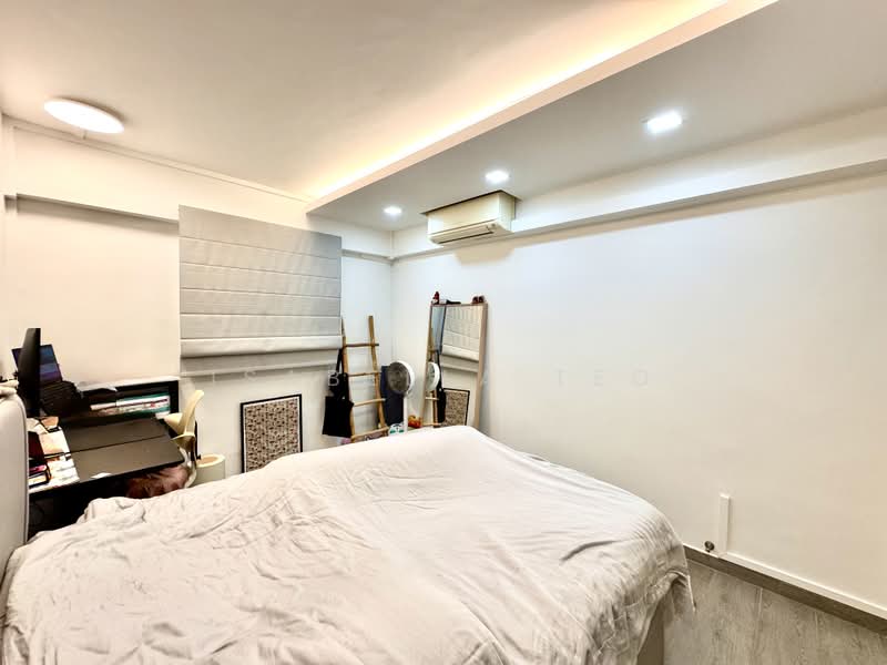 121 Paya Lebar Way, 121 Paya Lebar Way, 2 Bedrooms, 732 sqft, HDB Flat For Sale, by Isabella Teo, 500203946 - Bedroom - PropertyGuru.com.sg