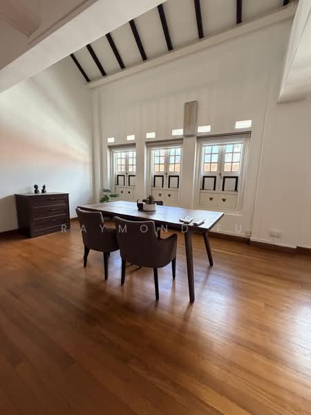 Empire Lofts, 43 Mosque Street, 2 Bedrooms, 1,440 sqft, Condominium For Rent, by Raymond Fu, 500203954 - Living & dining area - PropertyGuru.com.sg
