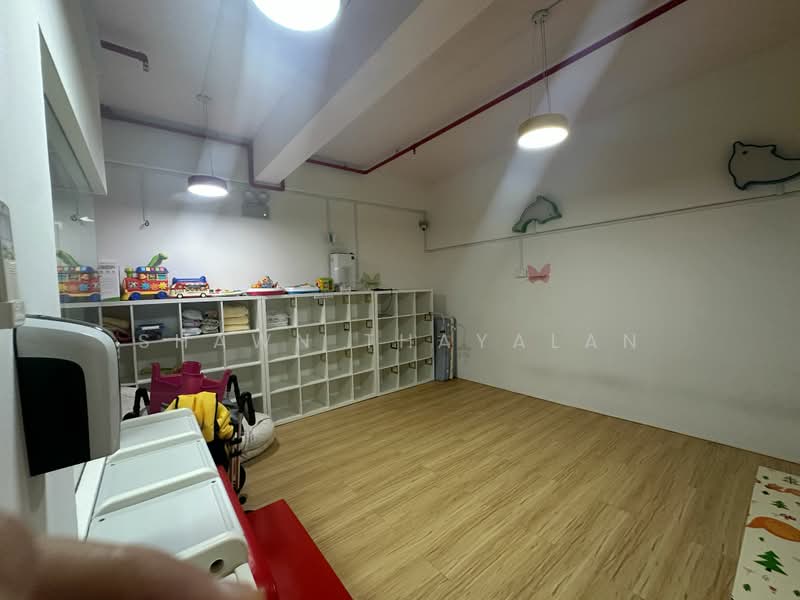 Primz Bizhub, 21 Woodlands Close singapore, 2,658 sqft, Light Industrial (B1) For Rent, by Shawn Thayalan, 500203958 - CommercialGuru.com.sg