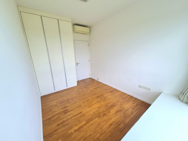The Interlace, 180 Depot Road, 3 Bedrooms, 1,259 sqft, Condominium For Sale, by Arthur Koh, 500203959 - Bedroom 3 part two - PropertyGuru.com.sg
