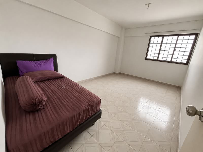 447 Jurong West Street 42, 447 Jurong West Street 42, 3 Bedrooms, 1,119 sqft, HDB Flat For Sale, by Sindy Lin, 500203975 - Bedroom - PropertyGuru.com.sg