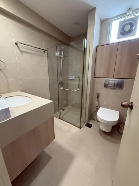 The Belmont, 1 Belmont Road, 4 Bedrooms, 3,100 sqft, Condominium For Sale, by ReAnne Leu, 500203982 - Bathroom - PropertyGuru.com.sg