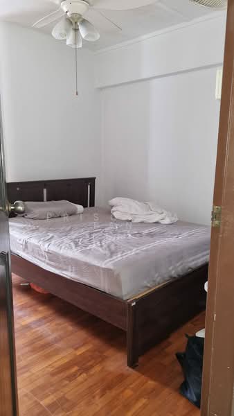 873 Yishun Street 81, 873 Yishun Street 81, Room Rental, 180 sqft, HDB Flat For Rent, by Priscilla Tan, 500203992 - Bedroom - PropertyGuru.com.sg