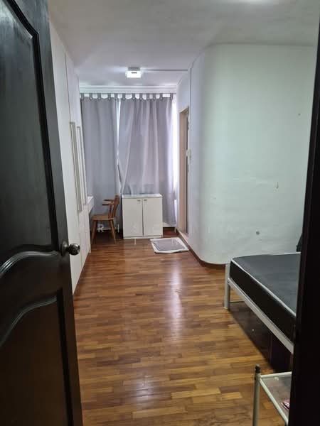 873 Yishun Street 81, 873 Yishun Street 81, Room Rental, 180 sqft, HDB Flat For Rent, by Priscilla Tan, 500203992 - Bedroom - PropertyGuru.com.sg