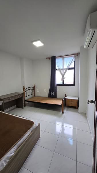 359A Admiralty Drive, 359A Admiralty Drive, 3 Bedrooms, 1,022 sqft, HDB Flat For Rent, by Quek Pei Lin, 500203993 - Bedroom - PropertyGuru.com.sg