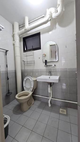 359A Admiralty Drive, 359A Admiralty Drive, 3 Bedrooms, 1,022 sqft, HDB Flat For Rent, by Quek Pei Lin, 500203993 - Bathroom - PropertyGuru.com.sg