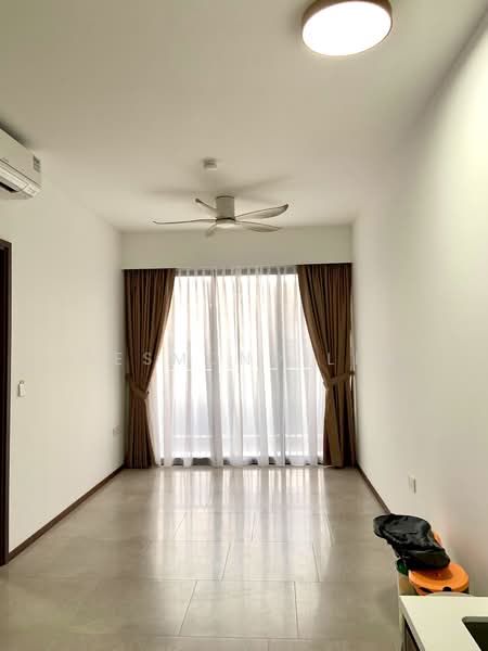 Lentor Modern, 3 Lentor Central, 1 Bedroom, 527 sqft, Condominium For Rent, by Desmond Lim, 500203994 - Living Room - PropertyGuru.com.sg