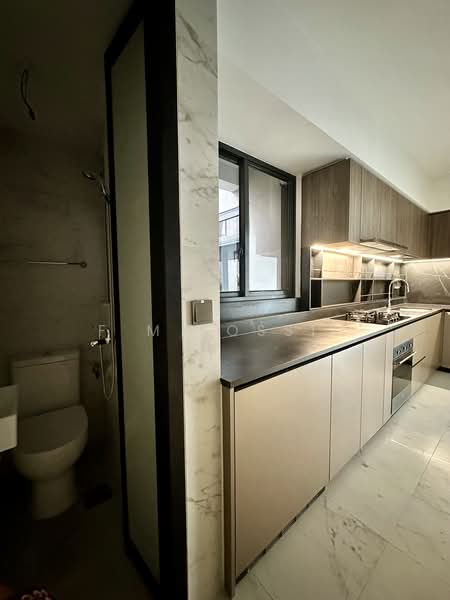 Sceneca Residence, 26 Tanah Merah Kechil Link, 4 Bedrooms, 1,518 sqft, Condominium For Rent, by F M Fossil, 500203997 - Kitchen - PropertyGuru.com.sg