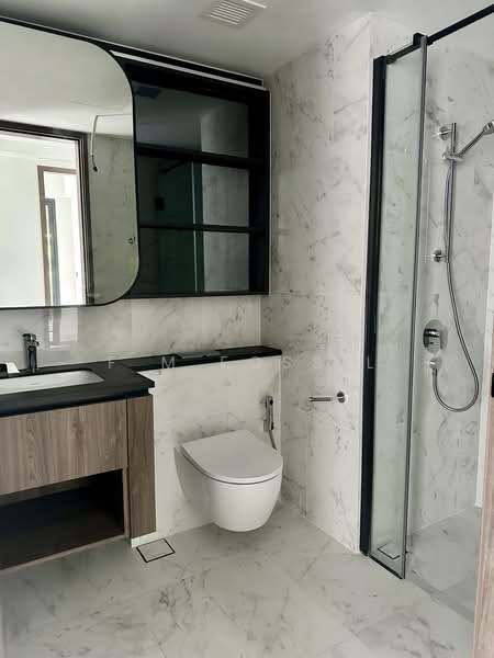 Sceneca Residence, 26 Tanah Merah Kechil Link, 4 Bedrooms, 1,518 sqft, Condominium For Rent, by F M Fossil, 500203997 - Bathroom - PropertyGuru.com.sg