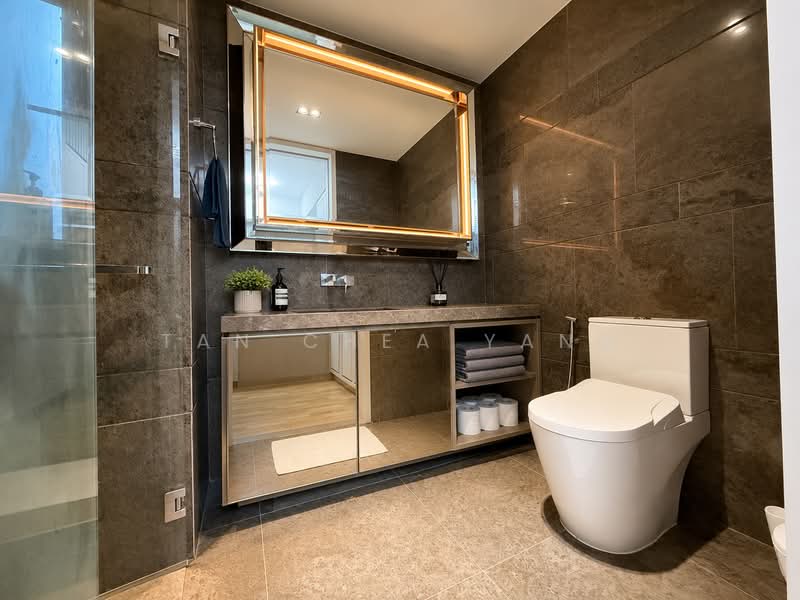 Stars of Kovan, 986 Upper Serangoon Road, 1 Bedroom, 506 sqft, Condominium For Sale, by Tan Chea Yang, 500203999 - Bathroom - PropertyGuru.com.sg