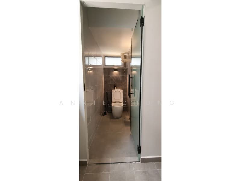 5 Tanjong Pagar Plaza, 5 Tanjong Pagar Plaza, 1 Bedroom, 753 sqft, HDB Flat For Rent, by Annie Chong, 500204004 - Bathroom - PropertyGuru.com.sg