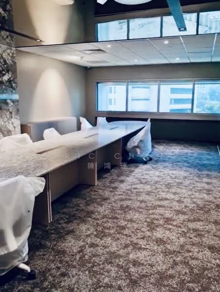 TripleOne Somerset, 111 Somerset Road, 1,001 sqft, Office For Rent, by Eric Chan 陳鴻運, 500204011 - Interior - CommercialGuru.com.sg