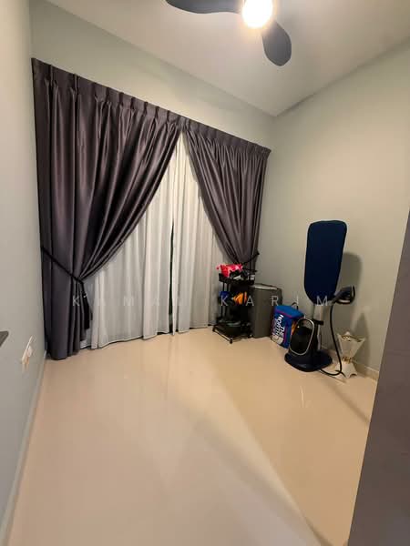 Stratum, 84 Elias Road, 2 Bedrooms, 947 sqft, Condominium For Sale, by Kamal Karim, 500204015 - Interior - PropertyGuru.com.sg