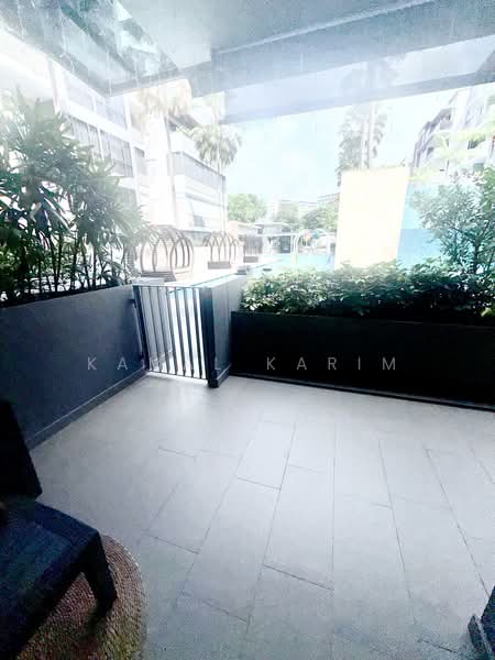 Stratum, 84 Elias Road, 2 Bedrooms, 947 sqft, Condominium For Sale, by Kamal Karim, 500204015 - Balcony - PropertyGuru.com.sg