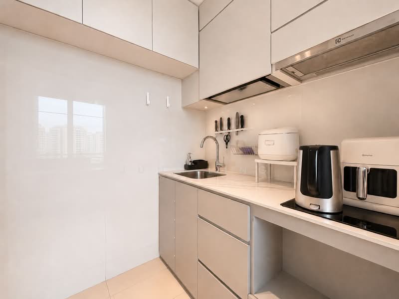 The Amore, 53A Edgedale Plains, 3 Bedrooms, 1,001 sqft, Executive Condominium For Sale, by June Ling, 500204029 - Kitchen - PropertyGuru.com.sg