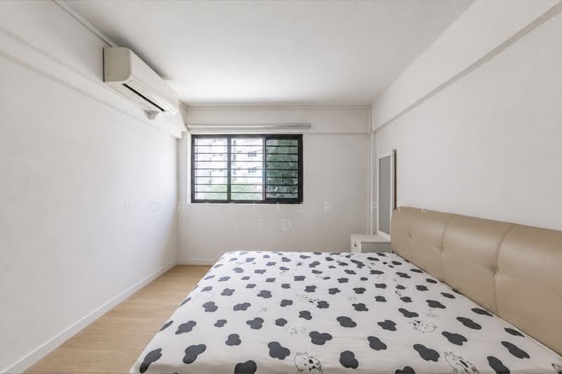 127 Yishun Street 11, 127 Yishun Street 11, 3 Bedrooms, 980 sqft, HDB Flat For Sale, by ADNIX LIU, 500204034 - Bedroom - PropertyGuru.com.sg