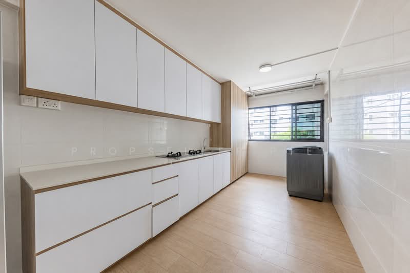 127 Yishun Street 11, 127 Yishun Street 11, 3 Bedrooms, 980 sqft, HDB Flat For Sale, by ADNIX LIU, 500204034 - Kitchen - PropertyGuru.com.sg