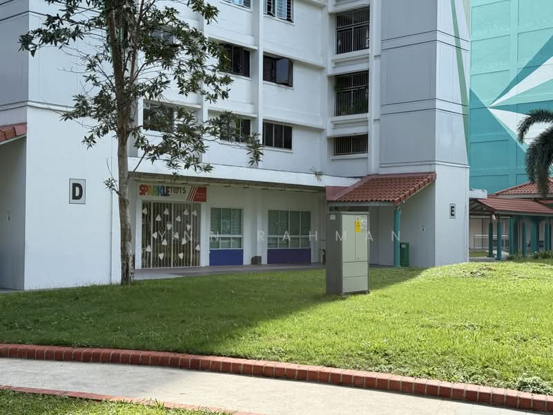 131 Bedok North Avenue 3, 131 Bedok North Avenue 3, 3 Bedrooms, 990 sqft, HDB Flat For Sale, by Lynn Rahman, 500204039 - Exterior - PropertyGuru.com.sg