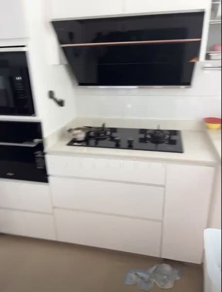 Woodsvale, 1 Woodlands Drive 72, Room Rental, 50 sqft, Condominium For Rent, by Julie Cassandra, 500204040 - Kitchen - PropertyGuru.com.sg