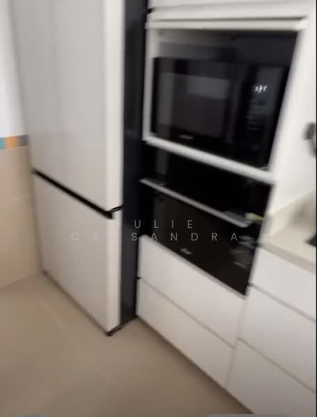 Woodsvale, 1 Woodlands Drive 72, Room Rental, 50 sqft, Condominium For Rent, by Julie Cassandra, 500204040 - Kitchen - PropertyGuru.com.sg