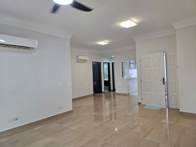 Tanglin Park, 1 Ridley Park, 3 Bedrooms, 1,336 sqft, Condominium For Sale, by Emily Tan, 500204041 - Living Room - PropertyGuru.com.sg
