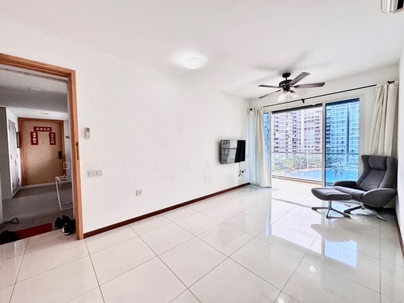 Waterview, 79 Tampines Avenue 1, 2 Bedrooms, 786 sqft, Condominium For Sale, by Daniel Lawrence Lim 林致瑜, 500204043 - PropertyGuru.com.sg