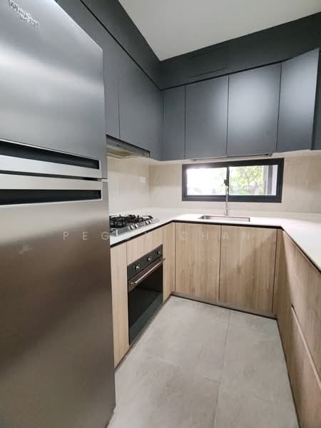 Grandeur Park Residences, 1 Bedok South Avenue 3, 3 Bedrooms, 893 sqft, Condominium For Rent, by Peggy Chan, 500204044 - Kitchen - PropertyGuru.com.sg