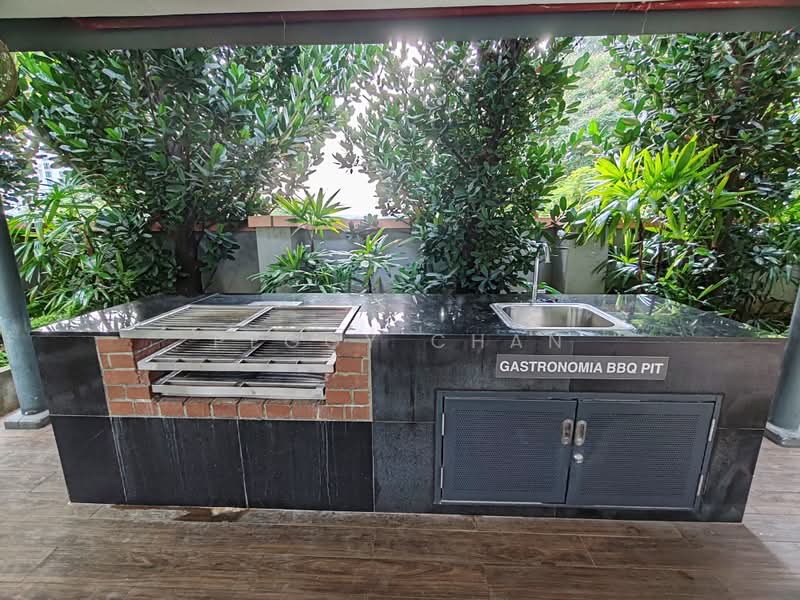 Grandeur Park Residences, 1 Bedok South Avenue 3, 3 Bedrooms, 893 sqft, Condominium For Rent, by Peggy Chan, 500204044 - BBQ Pits - PropertyGuru.com.sg