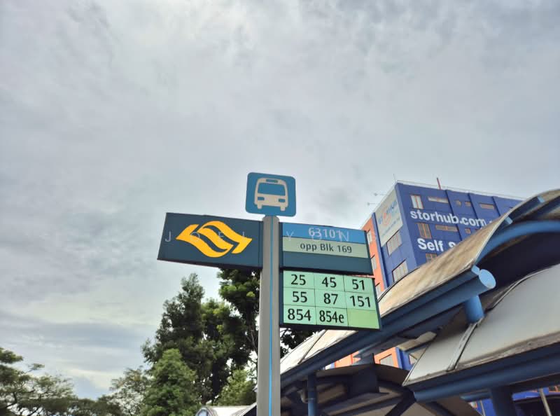 own entrance window unit (fitted)! (hougang)!, connectable to punggol sengkang hougang!, 870 sqft, Light Industrial (B1) For Rent, by Joel Yong, 500204053 - CommercialGuru.com.sg