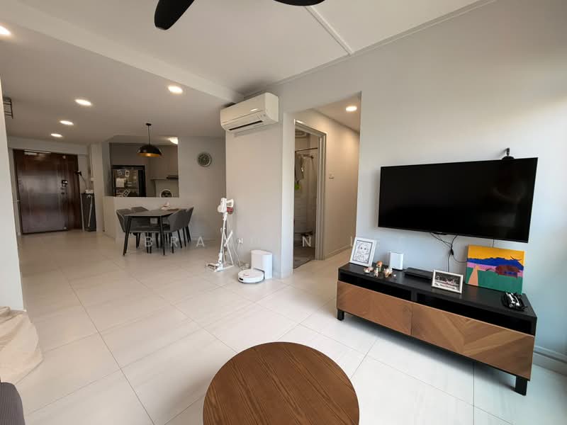 298 Punggol Central, 298 Punggol Central, 3 Bedrooms, 979 sqft, HDB Flat For Sale, by Branden Lee, 500204071 - Living Room - PropertyGuru.com.sg