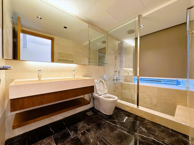 Cabana, 95 Sunrise Terrace, 4 Bedrooms, 3,165 sqft, Cluster House For Sale, by Andy Cheng, 500204078 - Bathroom - PropertyGuru.com.sg