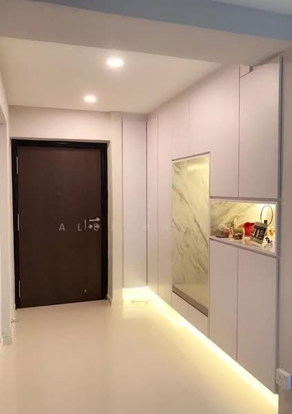 519 Woodlands Drive 14, 519 Woodlands Drive 14, 4 Bedrooms, 1,356 sqft, HDB Flat For Sale, by Alex Huang, 500204106 - Entrance - PropertyGuru.com.sg