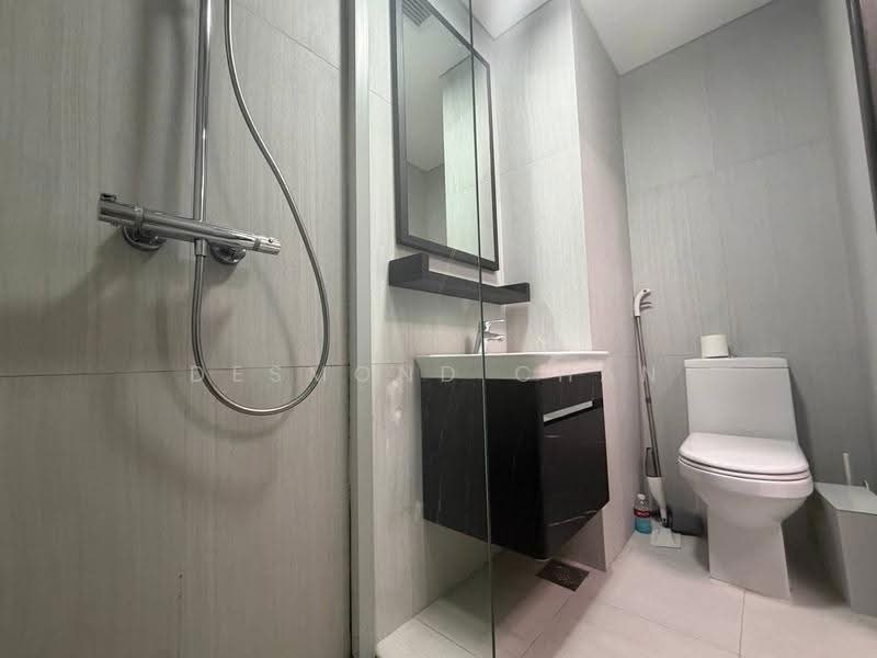 The Rise @ Oxley - Residences, 71 Oxley Rise, Orchard / River Valley, Room Rental, 230 sqft, Apartment For Rent, by Desmond Chan, 500204107 - Bathroom - PropertyGuru.com.sg