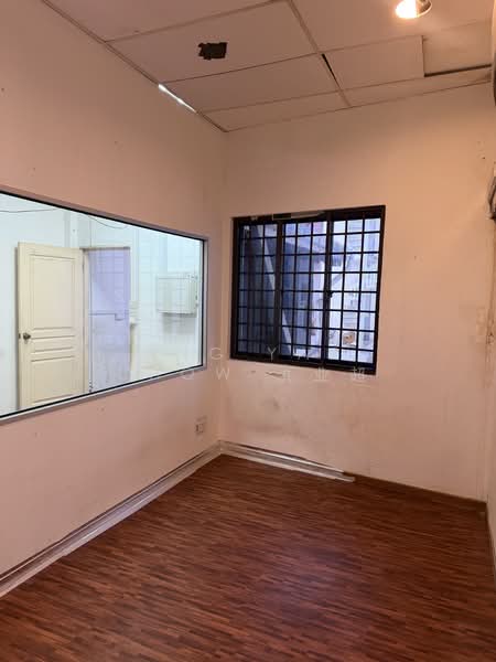 22A Roberts Lane, , 3 Bedrooms, 900 sqft, Apartment For Rent, by Ang Yap Chow 洪业超, 500204109 - Interior - PropertyGuru.com.sg