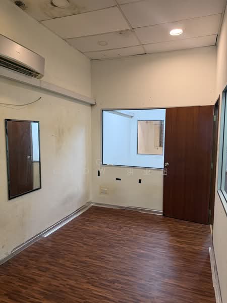 22A Roberts Lane, , 3 Bedrooms, 900 sqft, Apartment For Rent, by Ang Yap Chow 洪业超, 500204109 - Interior - PropertyGuru.com.sg