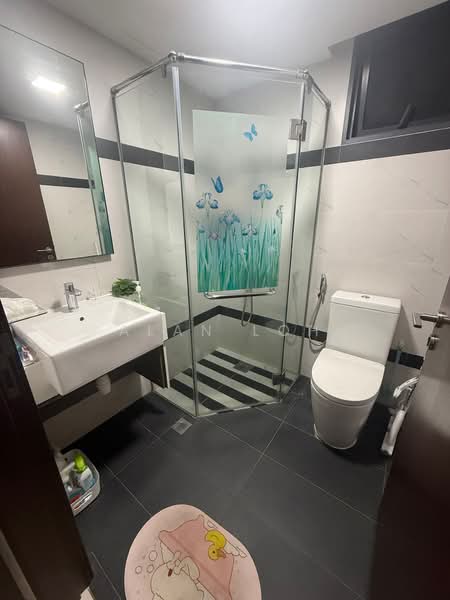 Symphony Suites, 13 Yishun Close, Room Rental, 90 sqft, Condominium For Rent, by Alan Loh, 500204123 - Bathroom - PropertyGuru.com.sg