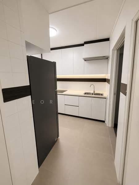 910 Hougang Street 91, 910 Hougang Street 91, 3 Bedrooms, 969 sqft, HDB Flat For Sale, by George Yang, 500204125 - Kitchen - PropertyGuru.com.sg