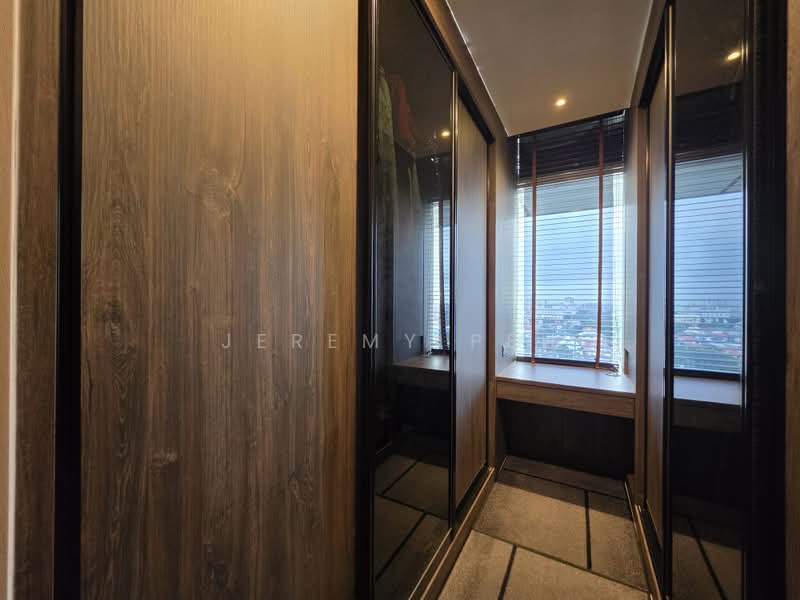 The Trumps, 1 Jalan Kembangan, 3 Bedrooms, 1,356 sqft, Condominium For Sale, by Jeremy Peh, 500204134 - Interior - PropertyGuru.com.sg