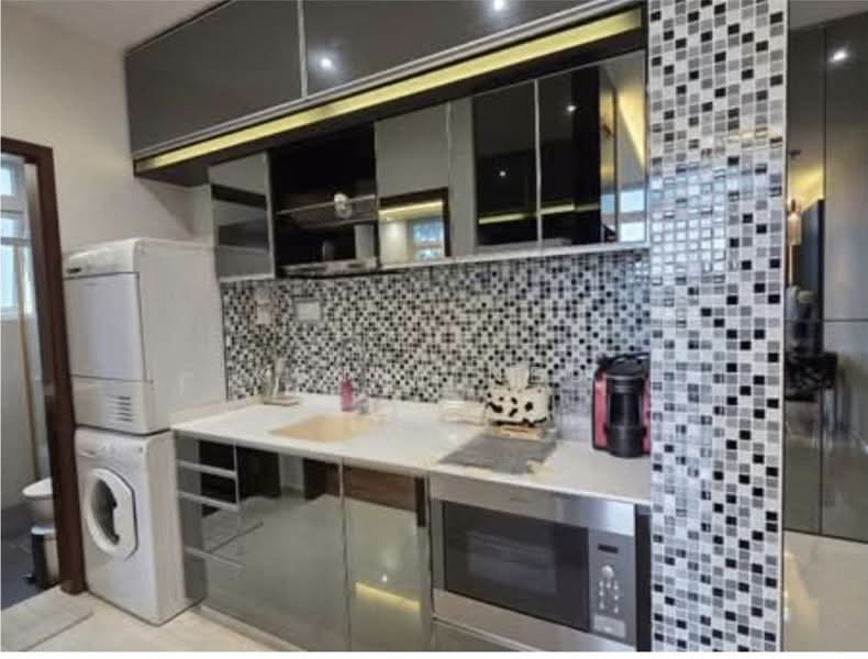 Eastwood Regency, 42 Eastwood Road, Studio, 495 sqft, Condominium For Rent, by Kenny Neo, 500204143 - Kitchen - PropertyGuru.com.sg