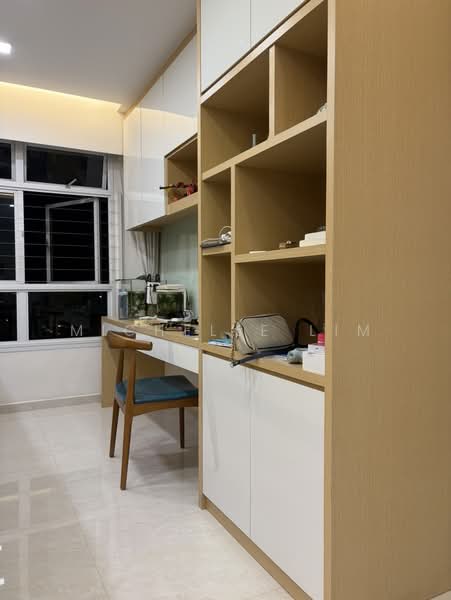 453A Bukit Batok West Avenue 6, 453A Bukit Batok West Avenue 6, 3 Bedrooms, 1,238 sqft, HDB Flat For Sale, by Michelle Lim, 500204148 - Study - PropertyGuru.com.sg