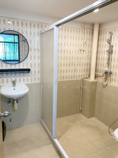31 LEITH ROAD, , Room Rental, 200 sqft, Terraced House For Rent, by Jesseca Ong, 500204152 - PropertyGuru.com.sg