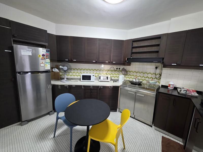 Laguna Park, 5000E Marine Parade Road, East Coast / Marine Parade, Room Rental, 200 sqft, Apartment For Rent, by Wei Leng Tan, 500204200 - Kitchen - PropertyGuru.com.sg