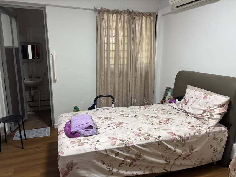 574 Ang Mo Kio Avenue 10, 574 Ang Mo Kio Avenue 10, 3 Bedrooms, 1,614 sqft, HDB Flat For Sale, by Dino Ng, 500204201 - Bedroom - PropertyGuru.com.sg