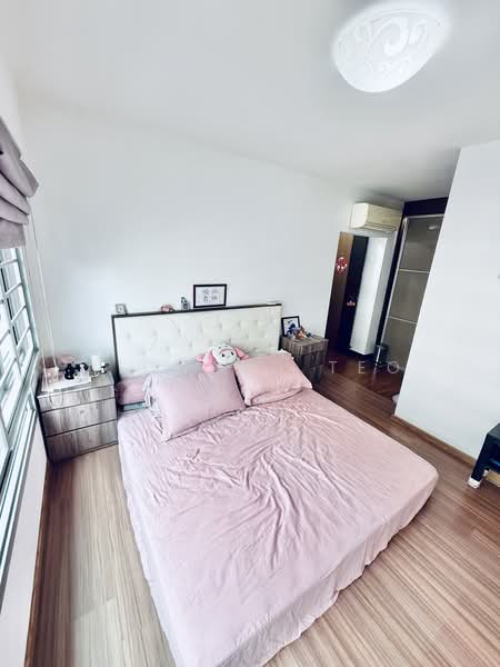 272C Punggol Walk, 272C Punggol Walk, 3 Bedrooms, 1,012 sqft, HDB Flat For Sale, by Richard Teo, 500204216 - Master Bedroom - PropertyGuru.com.sg