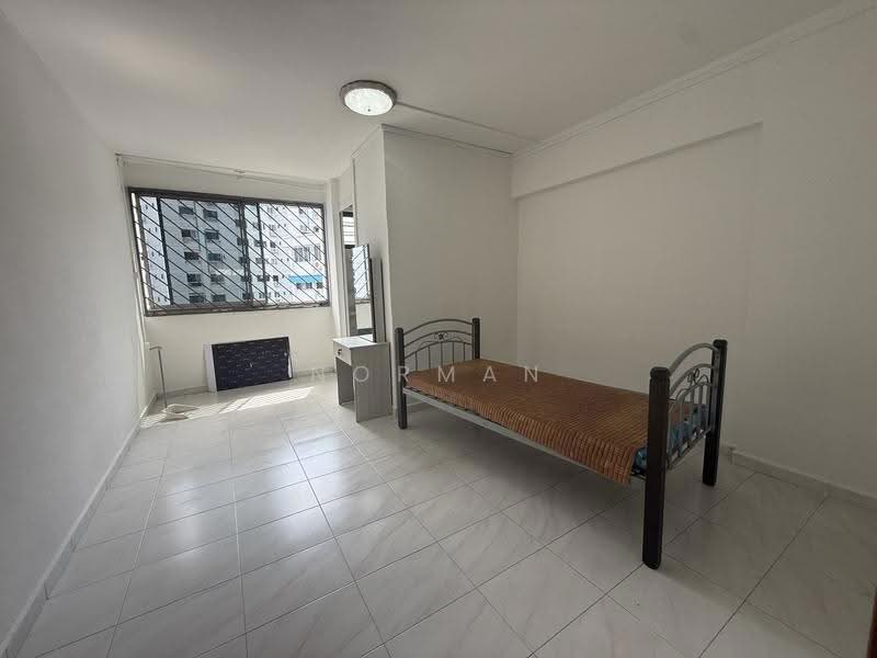 104 Teck Whye Lane, 104 Teck Whye Lane, Dairy Farm / Bukit Panjang / Choa Chu Kang, 3 Bedrooms, 1,119 sqft, HDB Flat For Rent, by Norman Lim, 500204217 - Bedroom - PropertyGuru.com.sg
