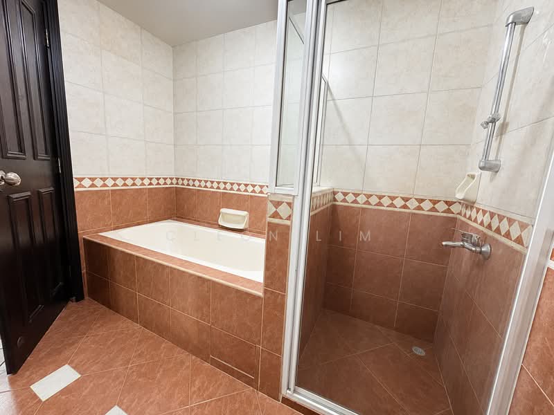 Villa Verde, Verde View, Room Rental, 400 sqft, Terraced House For Rent, by Cleon Lim, 500204248 - Bathroom - PropertyGuru.com.sg