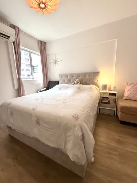 606 Ang Mo Kio Avenue 5, 606 Ang Mo Kio Avenue 5, 2 Bedrooms, 872 sqft, HDB Flat For Sale, by Kim Tan, 500204253 - Bedroom - PropertyGuru.com.sg